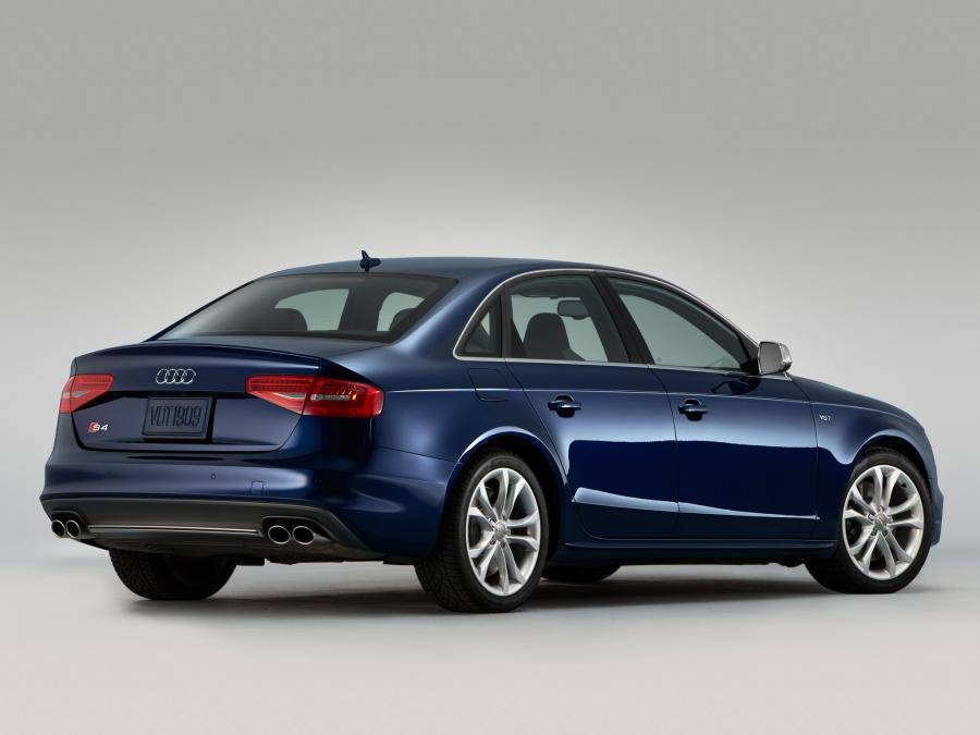  Audi S4 Sedan (B8, 8K) 2012 года  (NA) (фото 8 из 21)